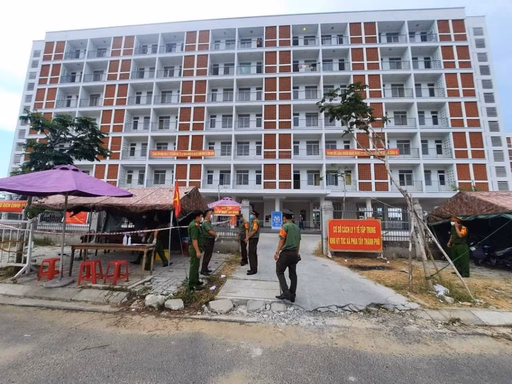 Giảm còn 2 ca mắc COVID-19 cộng đồng, Đà Nẵng vẫn tiếp tục siết chặt phòng, chống COVID-19 tại các khu chung cư -0