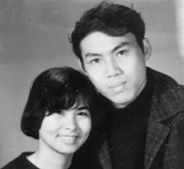 Đọc thơ bằng một trái tim yêu -0