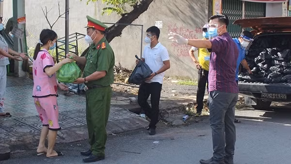 Chủ động kiểm soát dịch bệnh, phục hồi sản xuất an toàn, chắc chắn ảnh 4