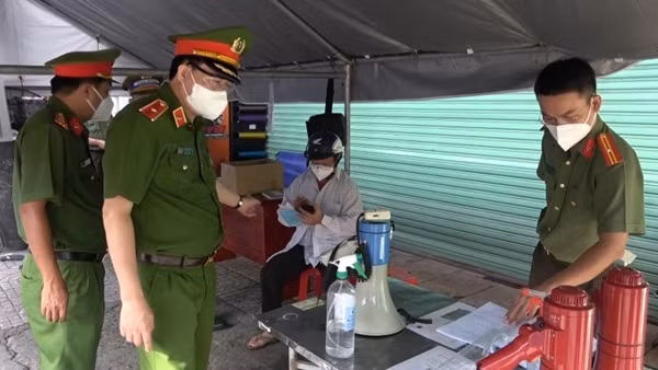 Thứ trưởng Lê Quốc Hùng chỉ đạo 8 nội dung Công an TP Hồ Chí Minh cần tập trung thực hiện