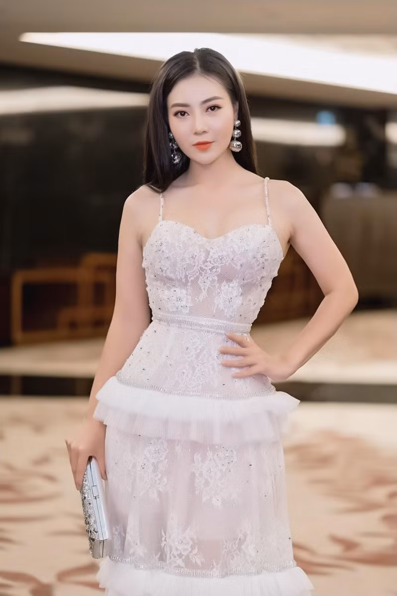 Hỗ trợ nghệ sĩ khó khăn do đại dịch: &nbsp;Bất cập từ những ràng buộc máy móc -0