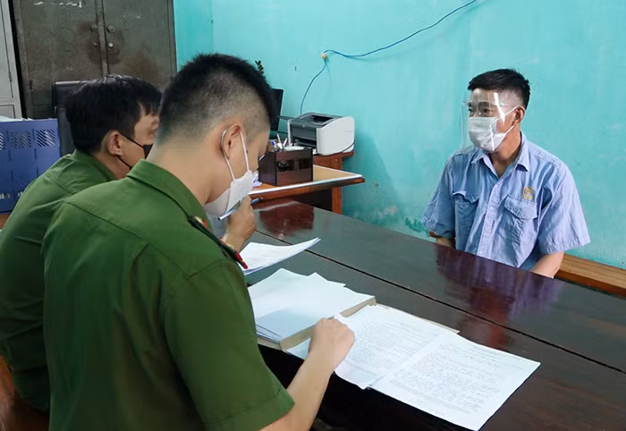 Bắt đối tượng giết người trốn vào rừng sau 1 giờ gây án -0