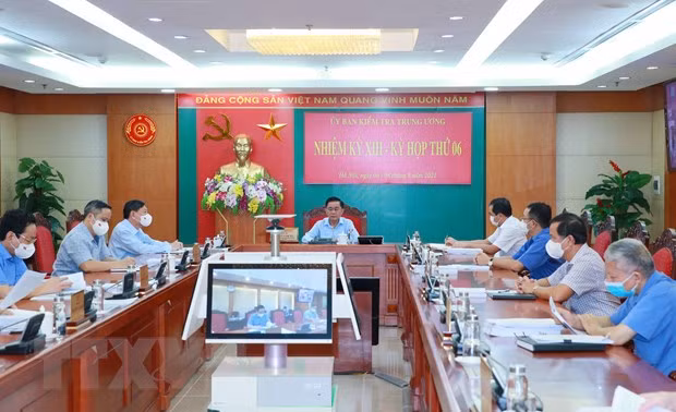 Công bố kết luận của Ủy ban Kiểm tra Trung ương kỳ họp thứ 6 -0