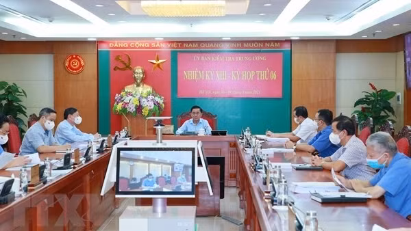 Công bố kết luận của Ủy ban Kiểm tra Trung ương tại kỳ họp thứ 6