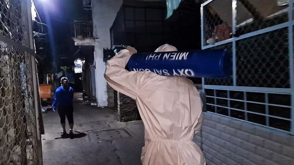 Những “anh hùng” thời COVID -0