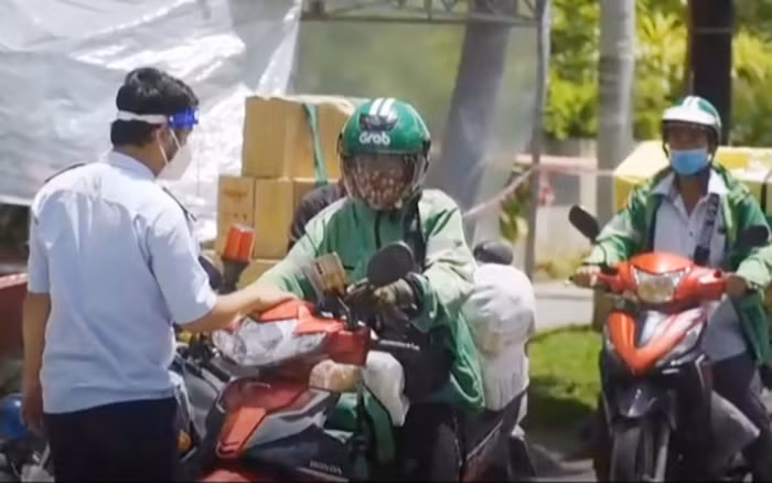 Áp lực “đi chợ hộ” người dân đã được giải tỏa -0