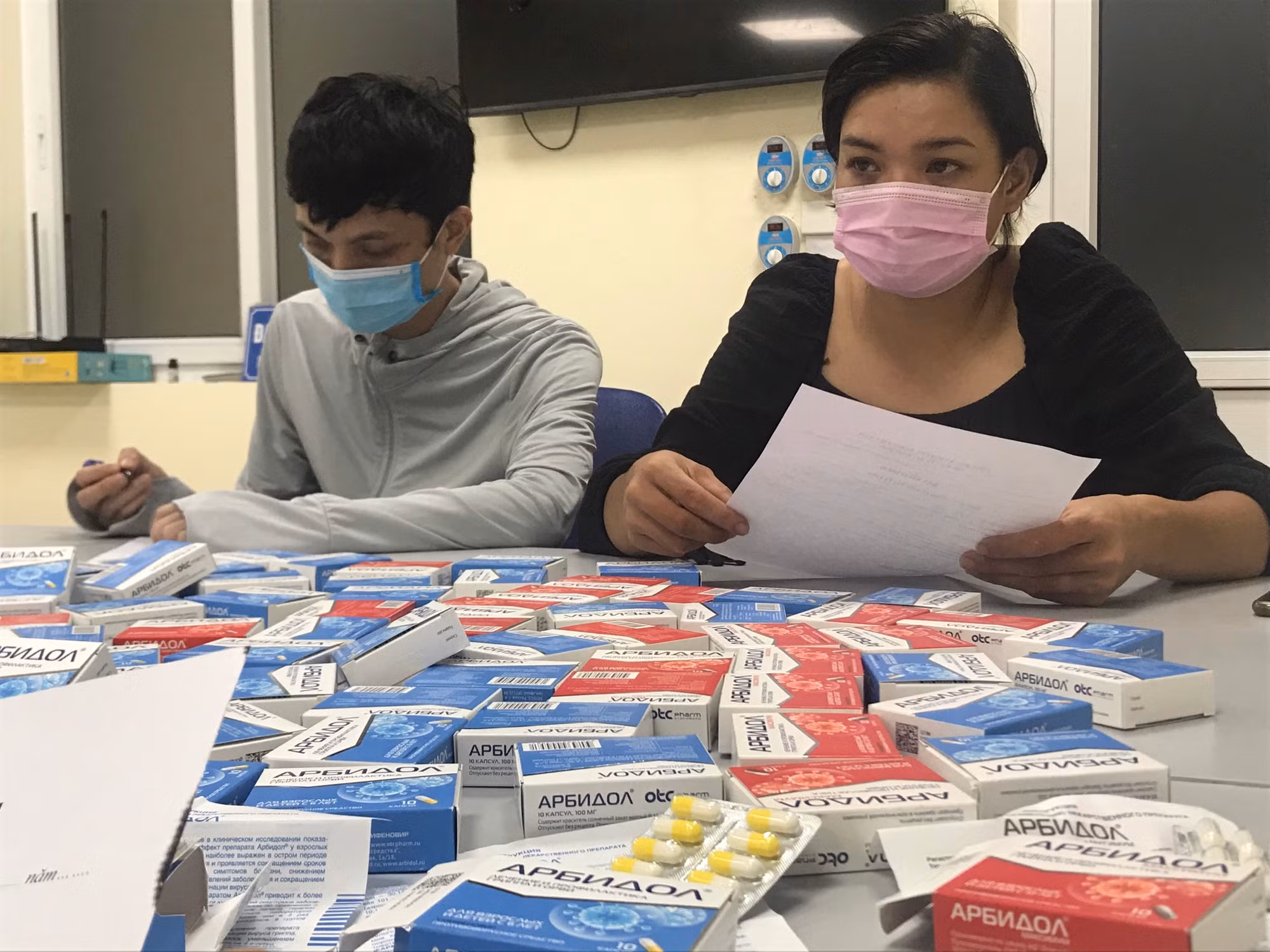 Phát hiện, thu giữ hàng nghìn viên thuốc điều trị COVID -19 nhập lậu -0