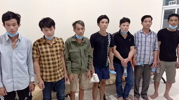 Liên tiếp bắt giữ các đối tượng chuyên “luộc” cáp điện ảnh 2