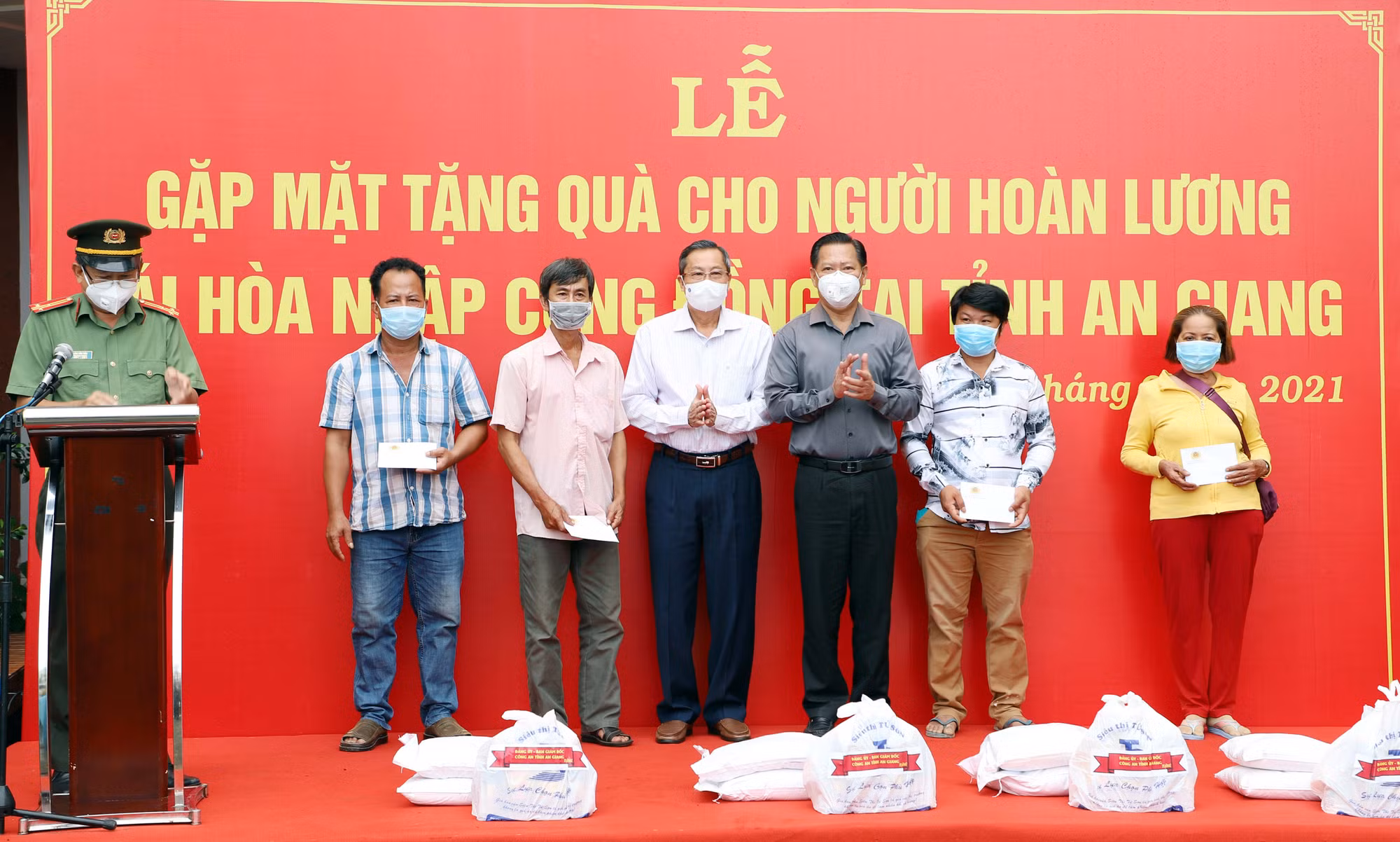 Công an An Giang tiếp sức người hoàn lương vượt qua khó khăn trong đại dịch -0