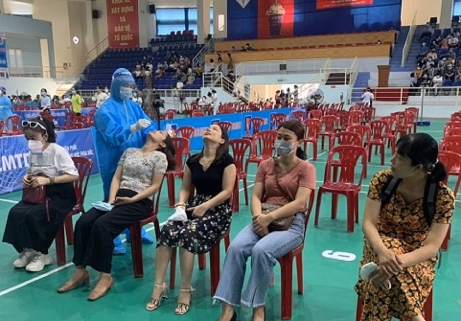 Hải Phòng xét nghiệm COVID-19 miễn phí cho toàn bộ giáo viên -0