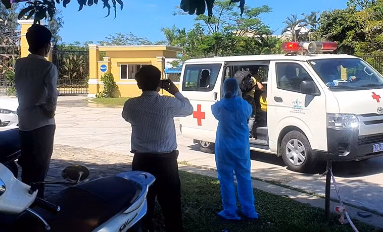 Thuê xe cấp cứu từ “vùng dịch” về Đà Nẵng để trốn cách ly -0
