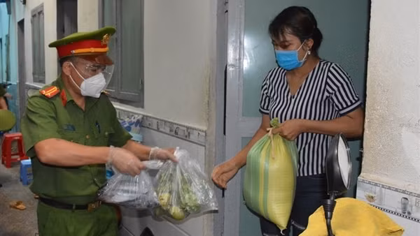 Người dân giúp Công an bắt các toán "ăn bay" ảnh 2