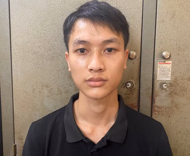 Bán phấn buôn hương bất chấp dịch bệnh -0