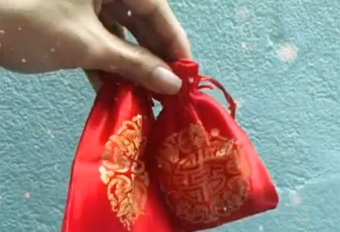 “Xin lộc” online -0