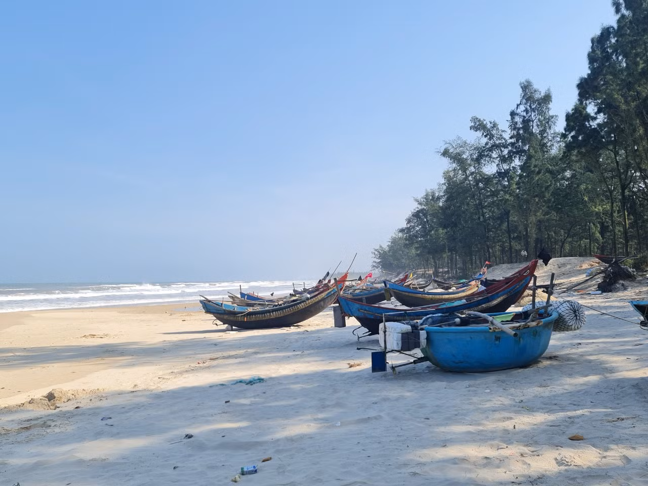 Người dân miền biển Quảng Trị nhiều kỳ vọng vào năm mới -0