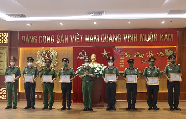 Công an TP Hồ Chí Minh tiếp tục duy trì kế hoạch tấn công trấn áp tội phạm -1
