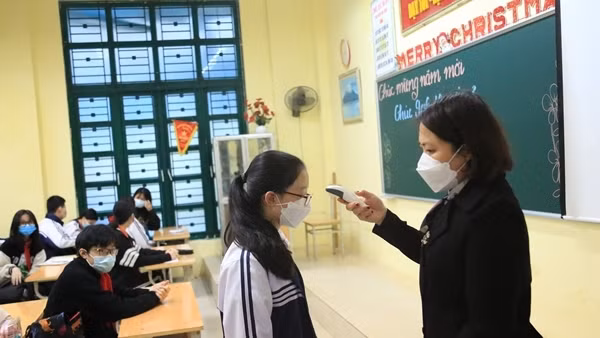 Éo le cảnh mở cửa trường nhưng không "mở bếp" ảnh 2