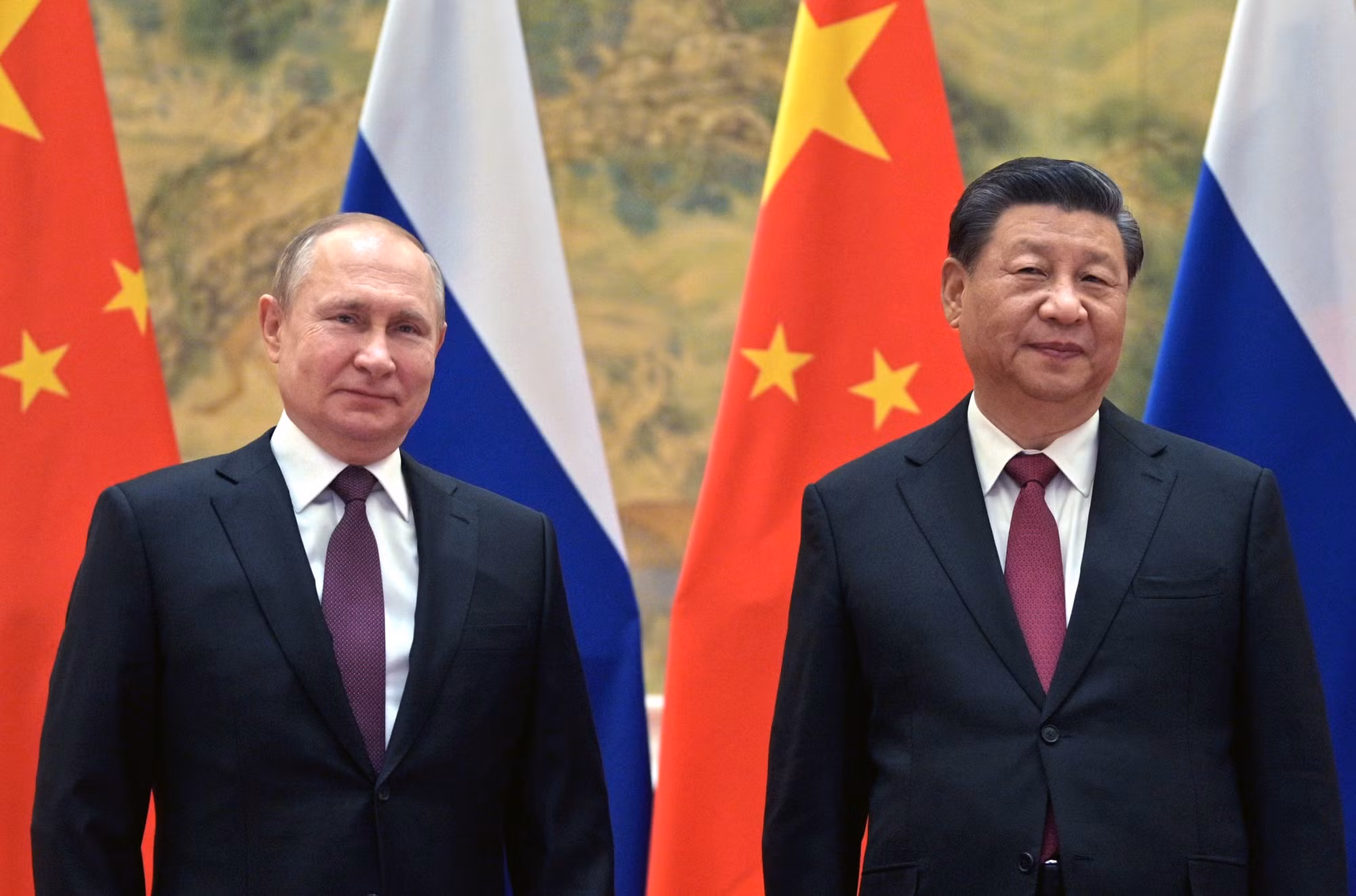 Nga - Trung yêu cầu NATO dừng mở rộng về phía Đông -0