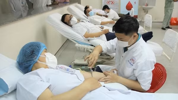 CBCS Công an Thanh Hóa hiến hơn 350 đơn vị máu ảnh 5