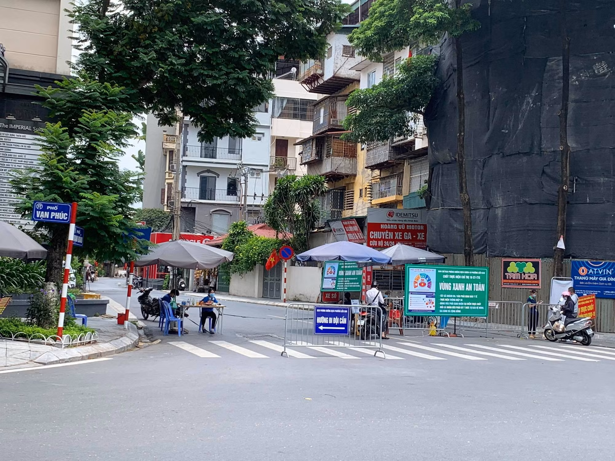 Thêm 2 ca dương tính mới trong cộng đồng, Hà Nội có 17 ca mắc trưa 12/9 -0