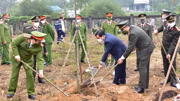 Trại giam Đồng Sơn trồng trên 26 nghìn cây xanh ảnh 5