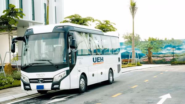 UEH_trien_khai_Shuttle_Bus-1644407936184.png