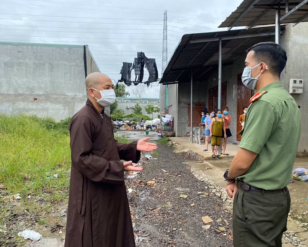 Bài cuối:&nbsp;Chuyện ghi ở đơn vị nghiệp vụ “tiên phong” trong khối An ninh hỗ trợ Công an các địa phương phía Nam chống dịch -0