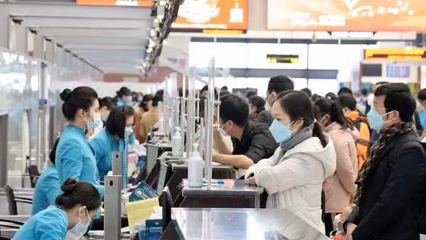 Chấn chỉnh hoạt động vận tải hành khách sau vụ “làm giá” ảnh 3