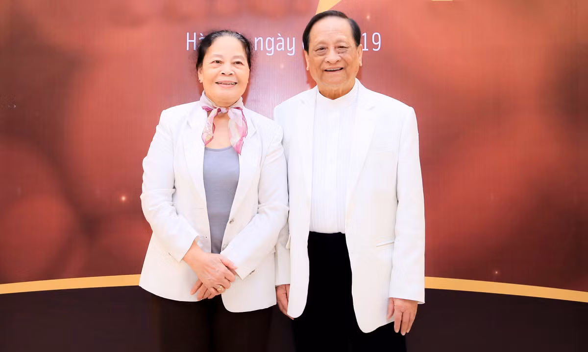 Người viết nhạc giao hưởng đầu tiên ở Việt Nam -0