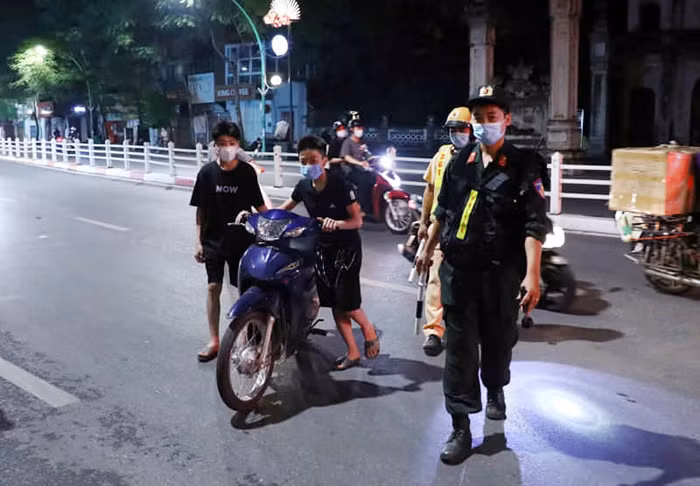 Khi Gen Z nổi máu “yêng hùng” -0