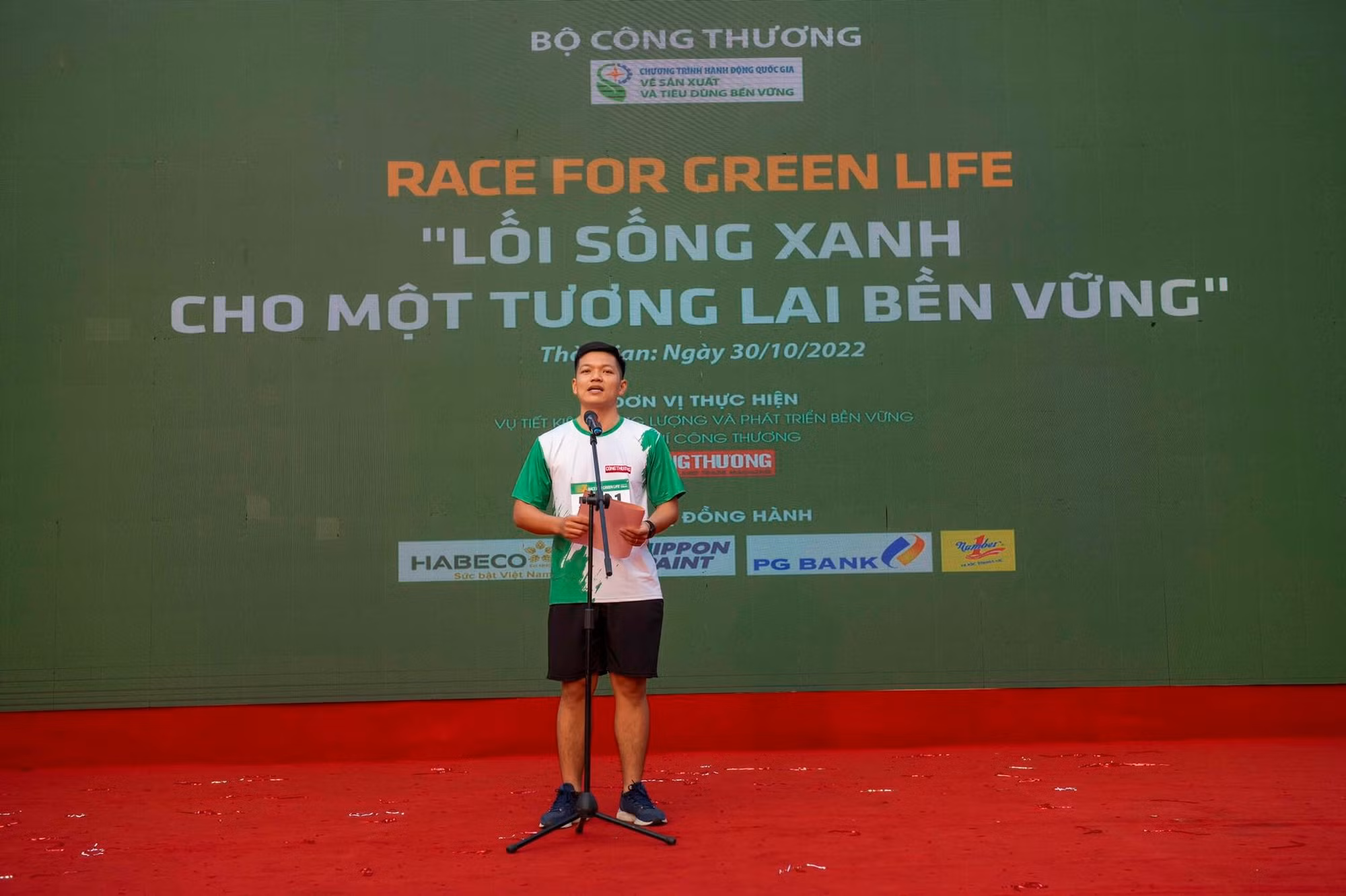 Gần 800 người tham gia Giải chạy “Race for Green Life - Lối sống xanh cho một tương lai bền vững” -0