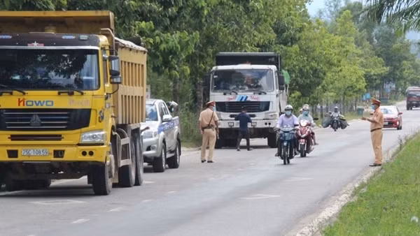 Vi phạm tốc độ, 237 ôtô kinh doanh vận tải bị thu hồi phù hiệu