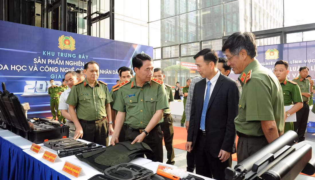 Bộ Công an tổ chức Lễ Kỷ niệm Ngày Khoa học và Công nghệ Việt Nam -1