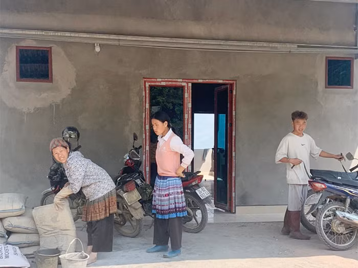 Phập phồng sốt đất ở Y Tý -0