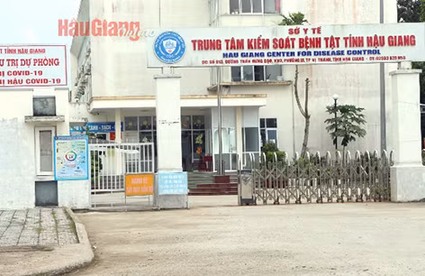 Bắt Giám đốc CDC Hậu Giang cùng 2 Trưởng phòng -0