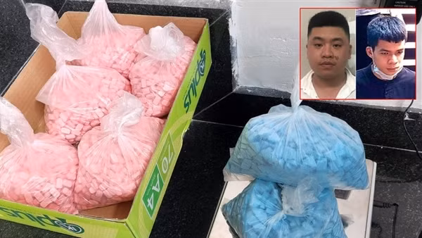 Đang đi giao ma tuý cho khách thì bị bắt quả tang ảnh 5