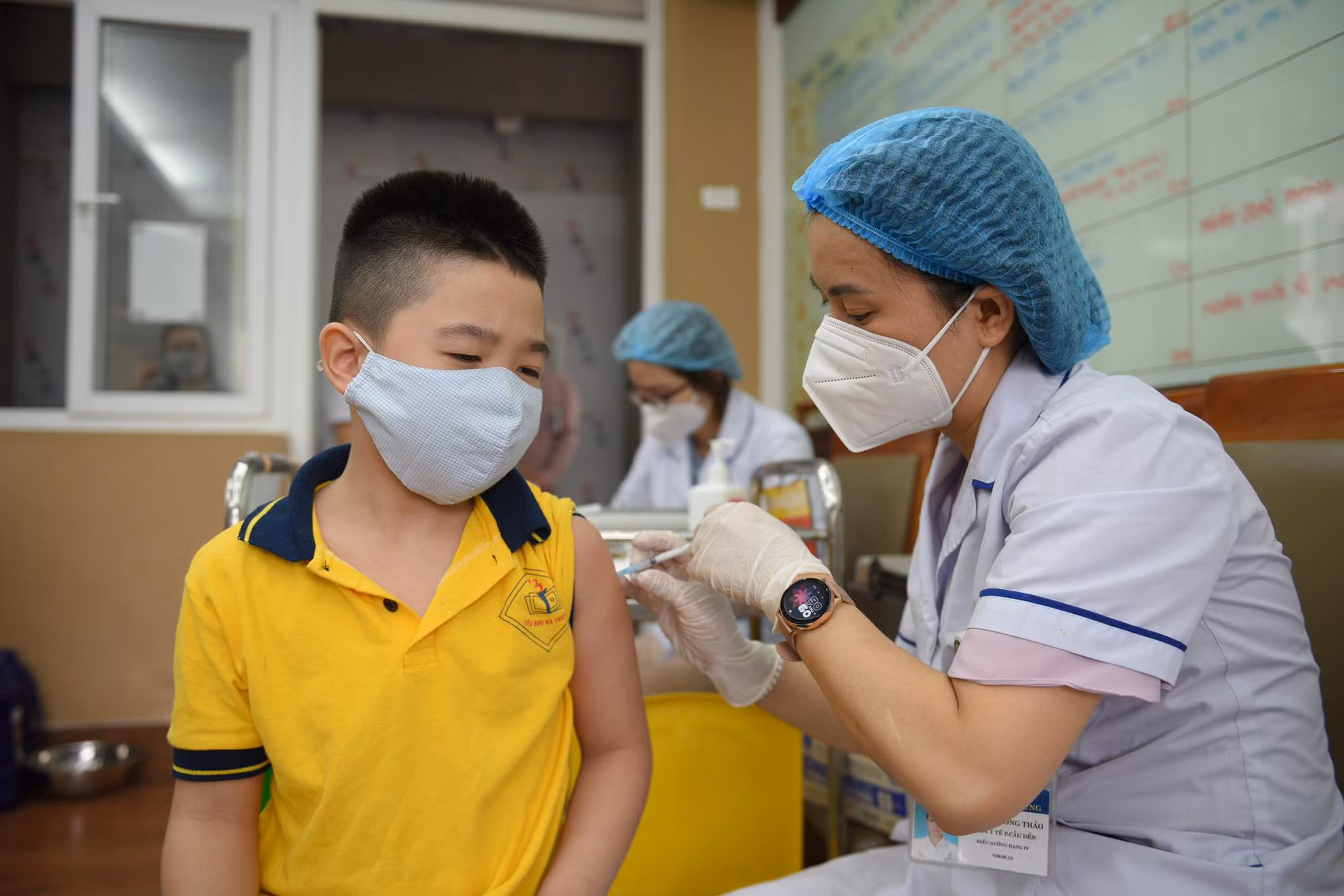 Đẩy nhanh tiến độ tiêm vaccine phòng COVID-19 cho trẻ từ 5 đến dưới 12 tuổi -0