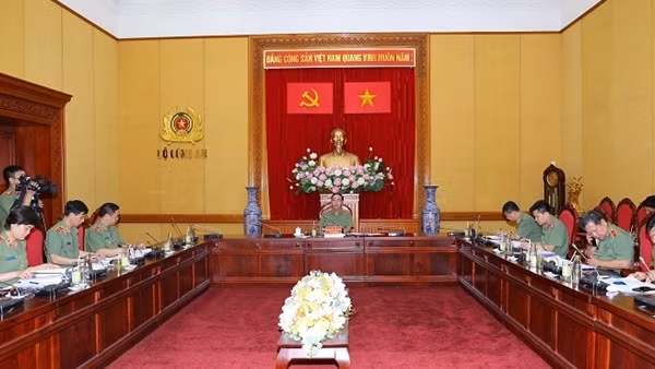 Làm tốt quy hoạch ứng dụng và phát triển công nghệ thông tin trong CAND