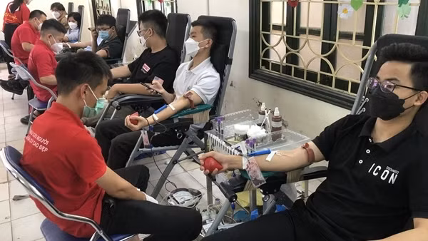 Những nghĩa cử cao đẹp trong Ngày Quốc tế Người hiến máu ảnh 3