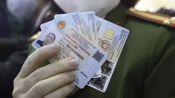 Công an Phù Yên, Sơn La cấp CCCD và mã định danh điện tử cho học sinh cuối cấp ảnh 4
