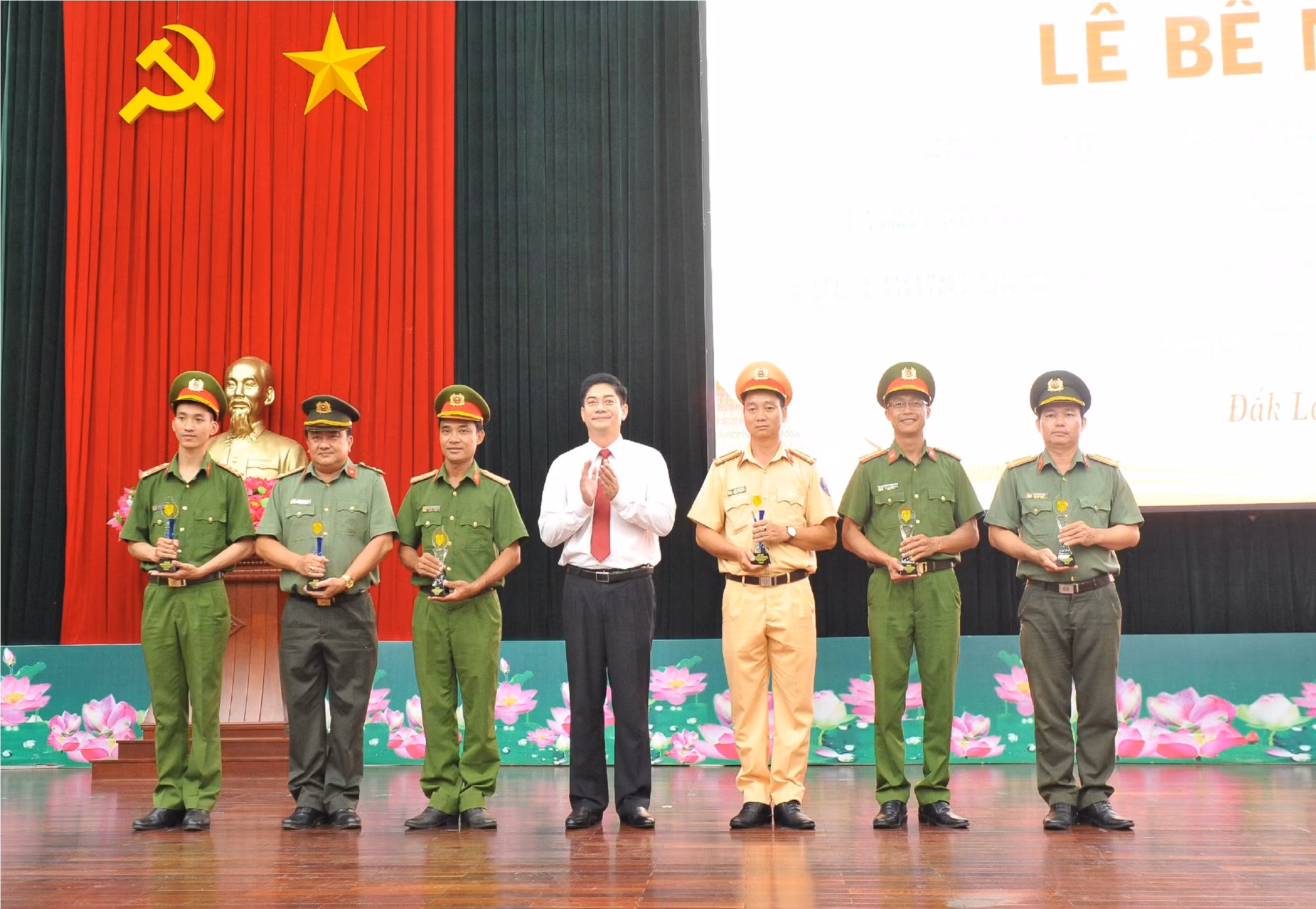 Bế mạc Hội thi điều lệnh, bắn súng, võ thuật bảng thi số 6 -0
