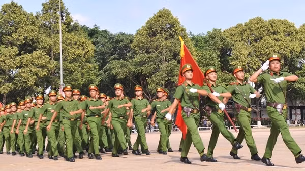 Khai mạc Hội thi Điều lệnh, bắn súng, võ thuật CAND bảng thi số 5 ảnh 6