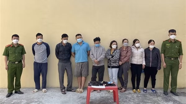 Triệt xóa đường dây đánh bạc hơn 20 tỷ đồng qua mạng ảnh 7