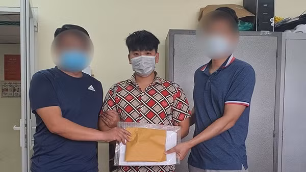 Chuyện những người bắt truy nã