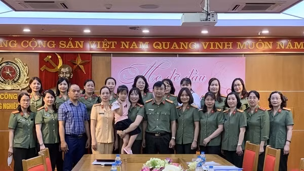 Xây dựng gia đình hạnh phúc trong bối cảnh thời đại 4.0 ảnh 3