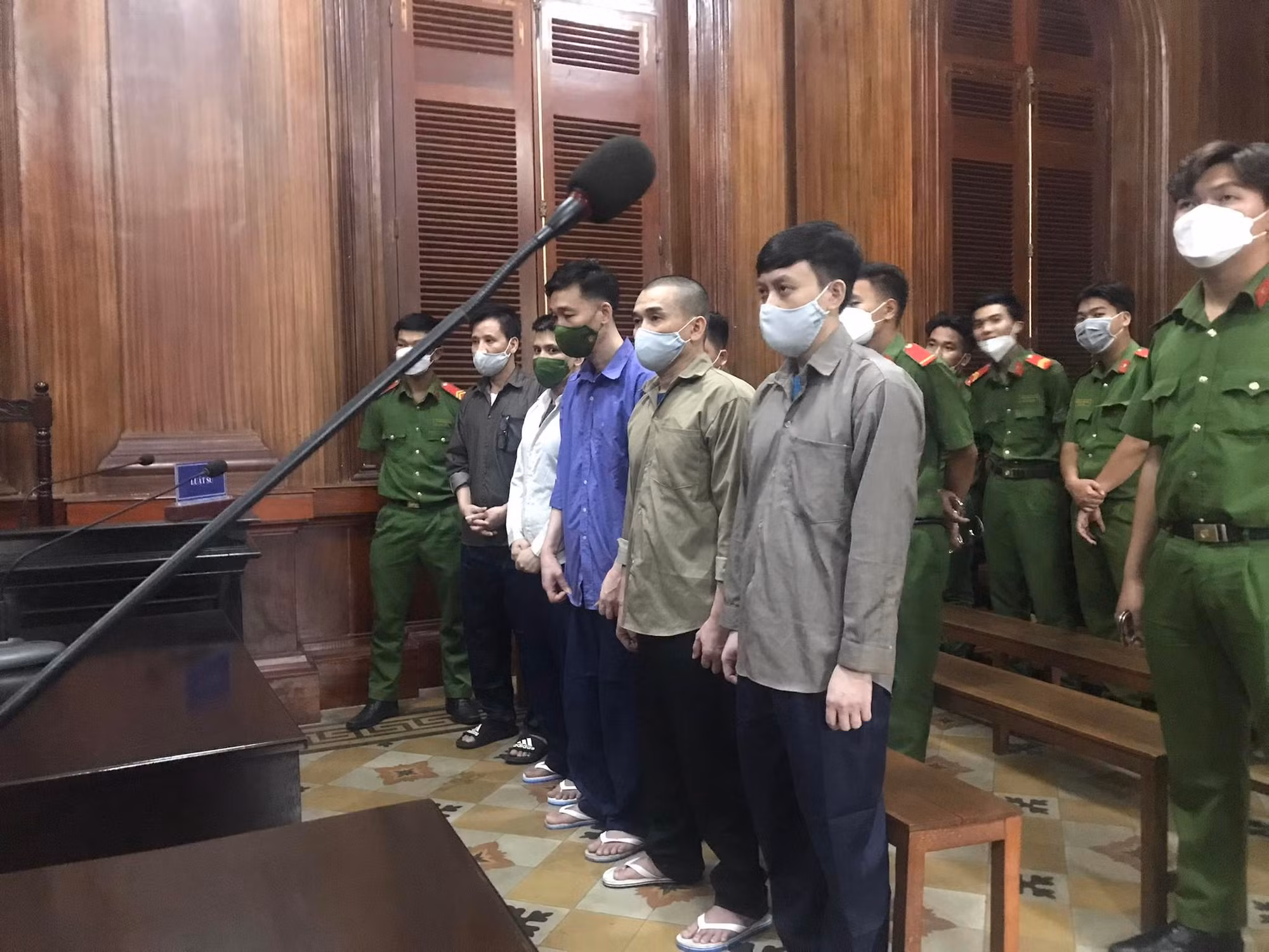 Đường dây mua bán ma túy khủng lãnh 3 án tử hình -0