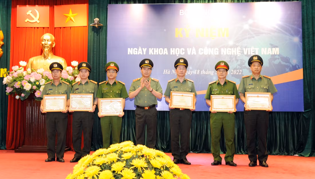 Bộ Công an tổ chức Lễ Kỷ niệm Ngày Khoa học và Công nghệ Việt Nam -0