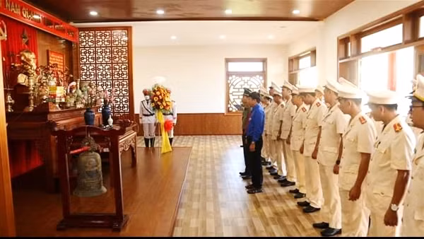 Tuyên dương Thanh niên Công an Ninh Thuận tiên tiến làm theo lời Bác