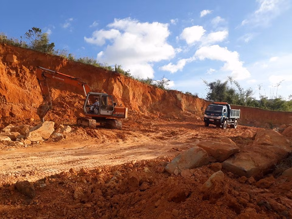 Cần hơn 10 triệu mét khối vật liệu để làm đường cao tốc Bảo Lộc - Liên Khương -0
