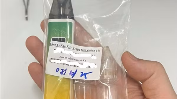 Ma tuý thế hệ mới trong thuốc lá điện tử nguy hiểm ra sao?